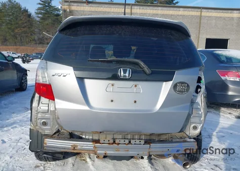 2009 Honda Fit Sport из США, поврежденный, VIN JHMGE886X9S024281